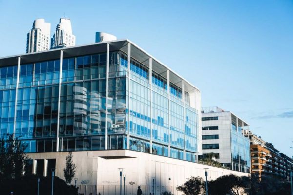 建筑設備監(jiān)控系統(tǒng)，安全性，工作效率，施工過程，設備維護